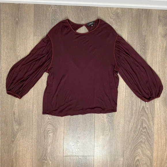 Aritzia Babaton Blouse Top Bishop Sleeve Burgundy Drapey Flowy Size XS - Picture 6 of 15